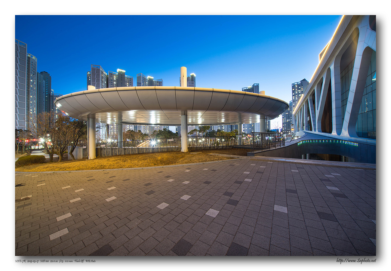 _DSC9420r-1 copy.jpg